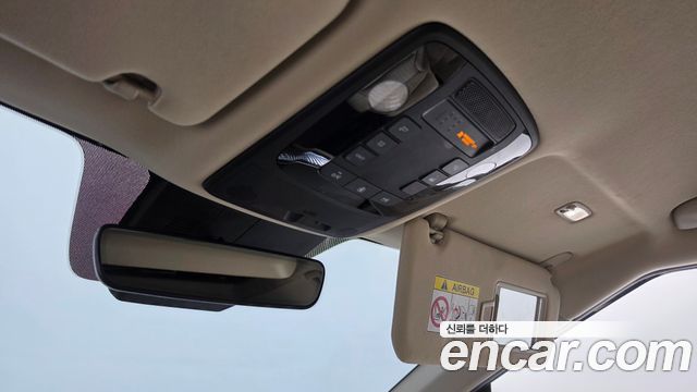Kia Carnival (IV) Diesel 9-Seater Hi-Limousine Signature 2021 — фото 28