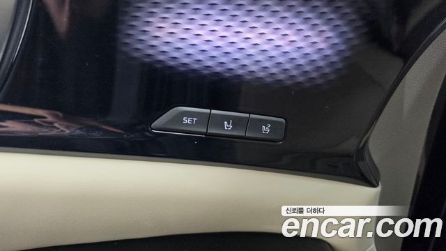 Kia Carnival (IV) Diesel 9-Seater Hi-Limousine Signature 2021 — фото 34