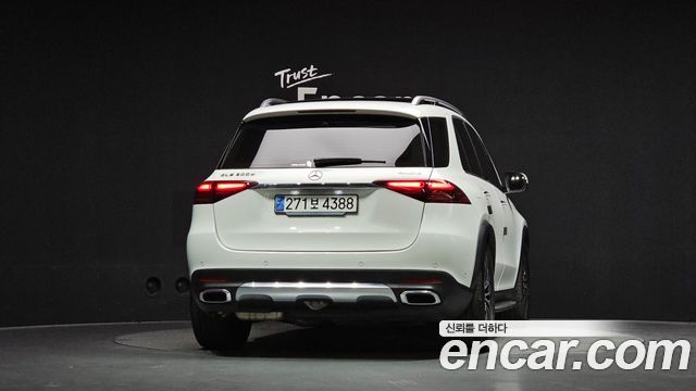 Mercedes-Benz GLE-Class (W167) GLE300d 4MATIC 2024 — фото 4