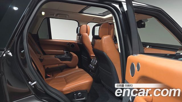 Land Rover Range Rover (IV) 4.4 SDV8 AB DIESEL 2017 — фото 12
