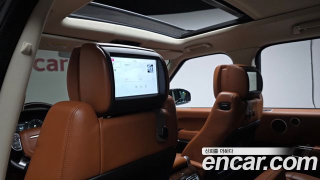 Land Rover Range Rover (IV) 4.4 SDV8 AB DIESEL 2017 — фото 35