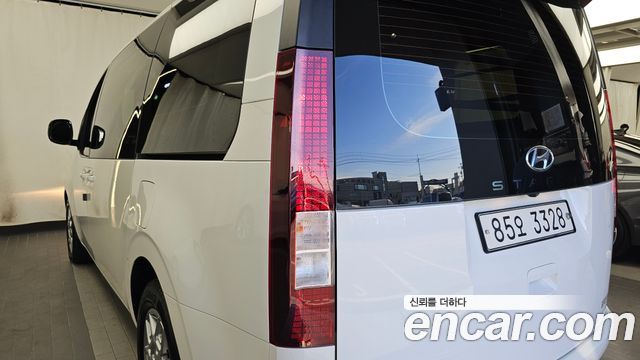 Hyundai Staria Cargo 5-Seater Modern 2022 — фото 29