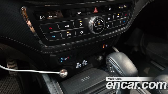 KG Mobility (SsangYong) Rexton Sports Khan Diesel 2.2 4WD Prestige 2022 — фото 17