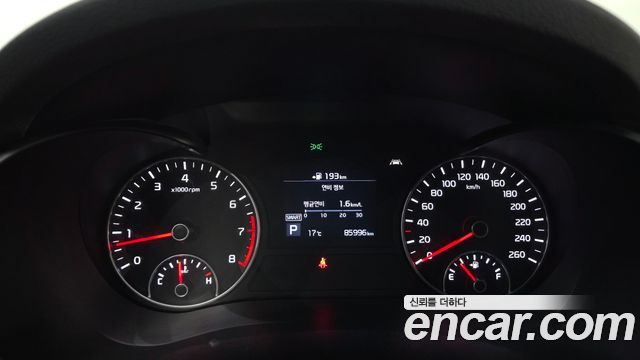 Kia K5 (II) 2.0 Prestige 2020 — фото 8
