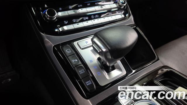 Genesis EQ900 3.8 GDI AWD Premium Luxury 2018 — фото 9