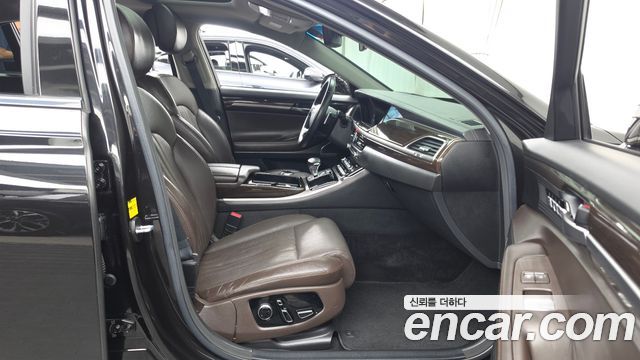 Genesis EQ900 3.8 GDI AWD Premium Luxury 2018 — фото 11