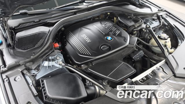 BMW 5 Series (G30) 520d xDrive M Sport Package 2017 — фото 6