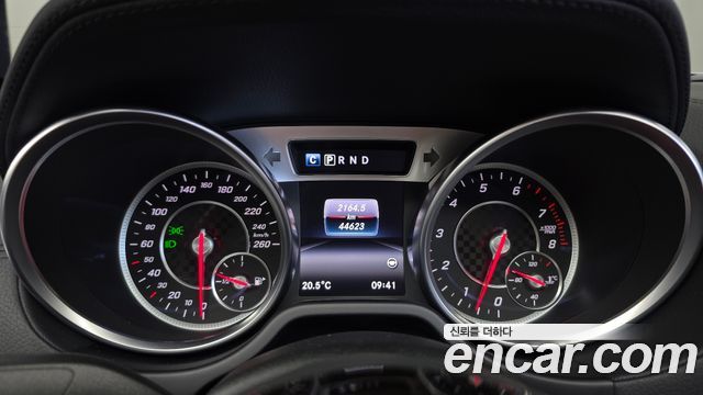 Mercedes-Benz SL-Class SL400 R231 2017 — фото 8