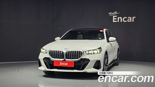 BMW 5 Series (G60) 520i M Sport 2026 — фото 3