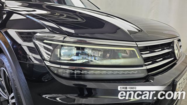 Volkswagen Tiguan (II) 2.0 TDI Prestige 2020 — фото 22