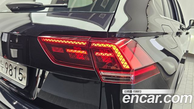 Volkswagen Tiguan (II) 2.0 TDI Prestige 2020 — фото 23