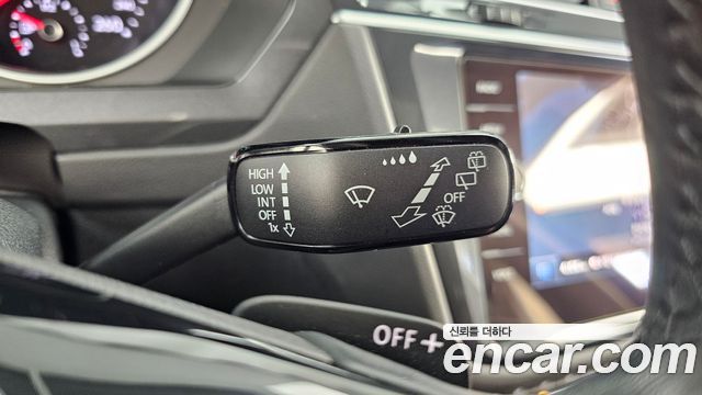 Volkswagen Tiguan (II) 2.0 TDI Prestige 2020 — фото 27