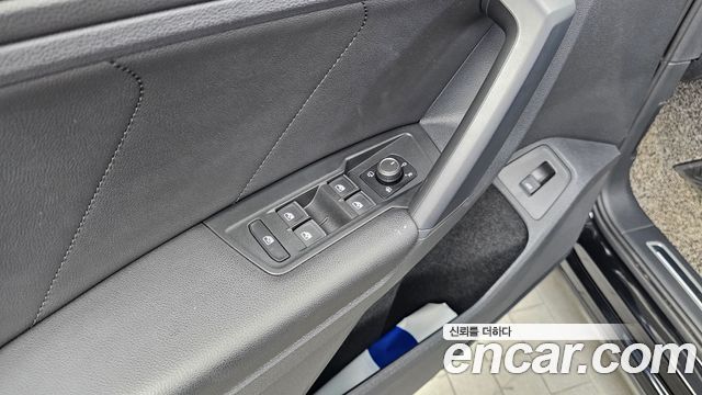Volkswagen Tiguan (II) 2.0 TDI Prestige 2020 — фото 28