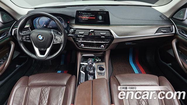 BMW 5 Series (G30) 530i xDrive Luxury Plus 2018 — фото 7