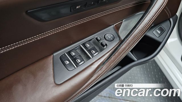 BMW 5 Series (G30) 530i xDrive Luxury Plus 2018 — фото 27