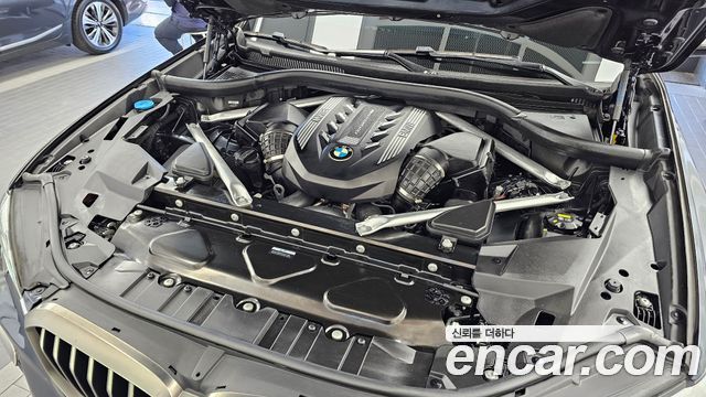BMW X5 (G05) M50i 2022 — фото 6