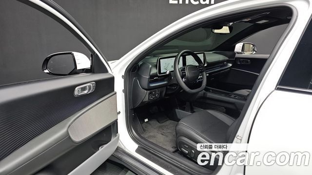 Hyundai Ioniq 6 Long Range Exclusive + 2023 — фото 10