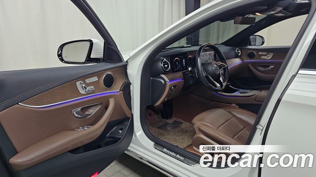 Mercedes-Benz E-Class (W213) E250 Exclusive 2021 — фото 10