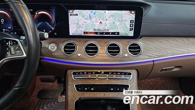 Mercedes-Benz E-Class (W213) E250 Exclusive 2021 — фото 12