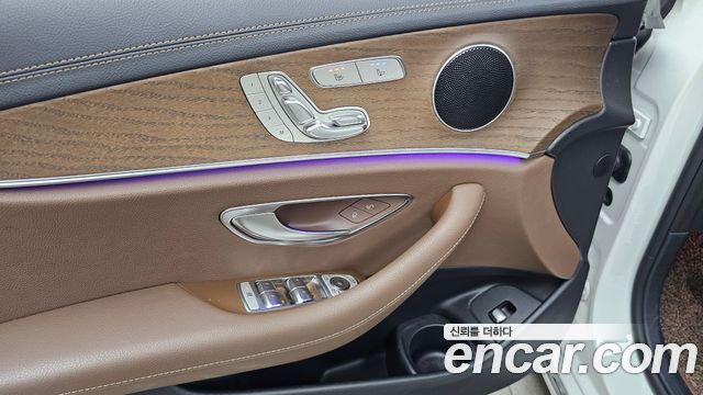 Mercedes-Benz E-Class (W213) E250 Exclusive 2021 — фото 20