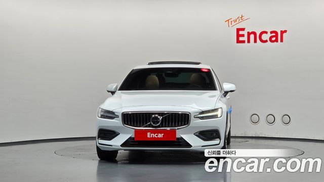 Volvo S60 (III) B5 Ultimate Bright 2024 — фото 3