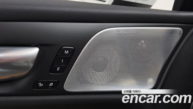 Volvo S60 (III) B5 Ultimate Bright 2024 — фото 28