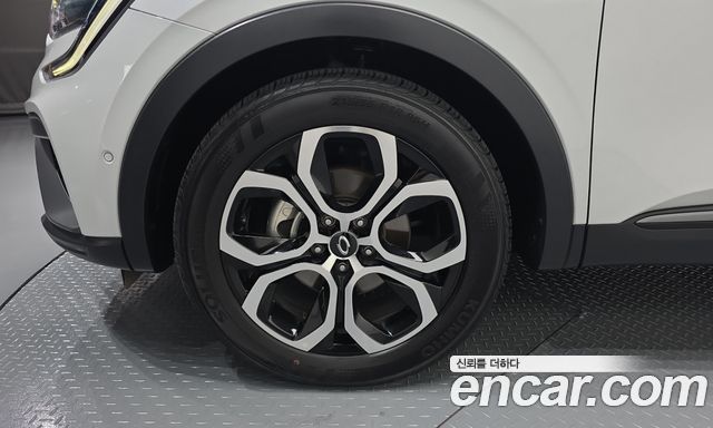 Renault Korea XM3 1.6 E-TECH Inspire e-shifter 2023 — фото 5