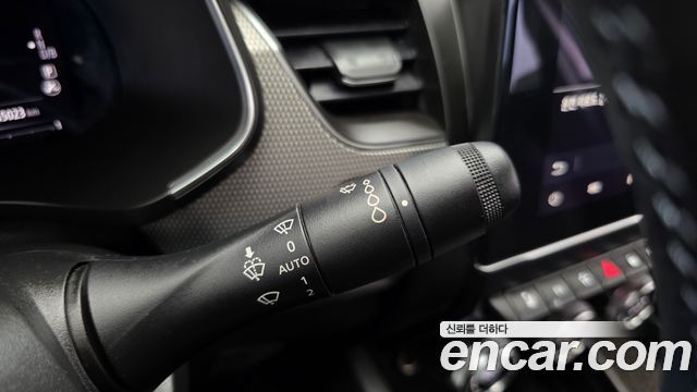 Renault Korea XM3 1.6 E-TECH Inspire e-shifter 2023 — фото 28