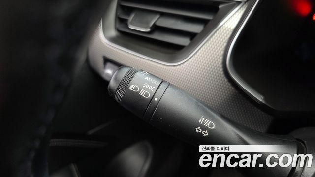 Renault Korea XM3 1.6 E-TECH Inspire e-shifter 2023 — фото 30