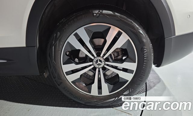Mercedes-Benz GLB-Class (X247) GLB200 d 2023 — фото 21