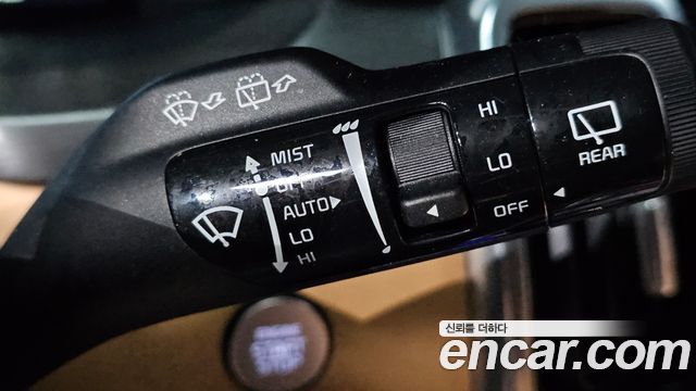 Kia Sorento (IV) HEV 1.6 2WD Signature 2023 — фото 31