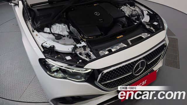 Mercedes-Benz E-Class (W214) E300 4MATIC AMG Line 2026 — фото 6