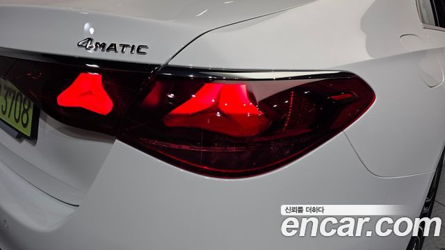 Mercedes-Benz E-Class (W214) E300 4MATIC AMG Line 2026 — фото 23