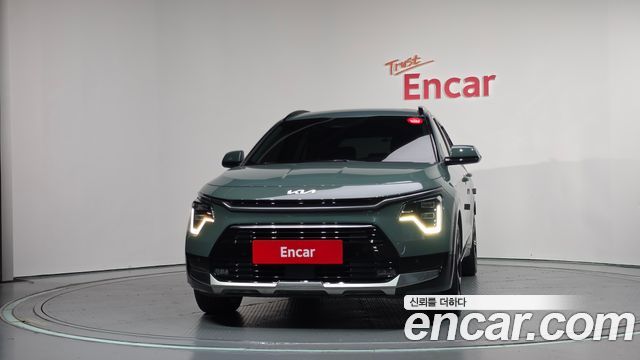 Kia Niro Signature 2022 — фото 3