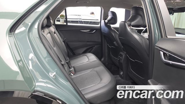 Kia Niro Signature 2022 — фото 12