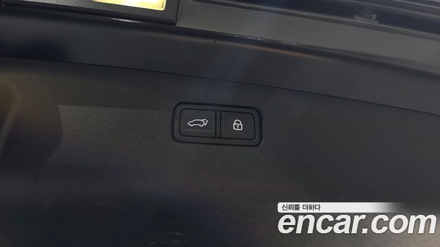 Genesis GV70 3.5T Gasoline AWD 2021 — фото 35