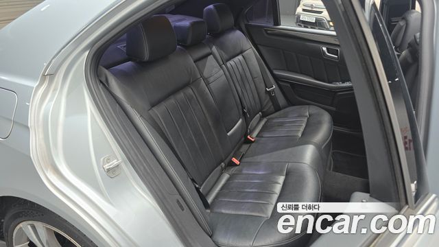 Mercedes-Benz E-Class (W212) E300 Avangard 2015 — фото 12