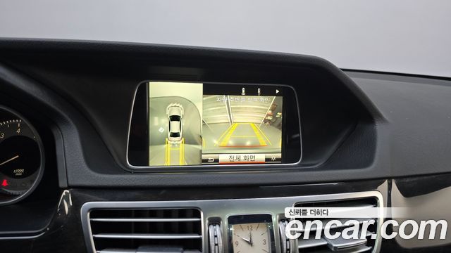 Mercedes-Benz E-Class (W212) E300 Avangard 2015 — фото 16
