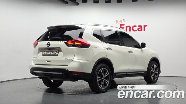 Nissan X-Trail 2.5 4WD 2018 — фото 2