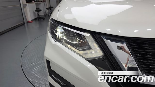 Nissan X-Trail 2.5 4WD 2018 — фото 22