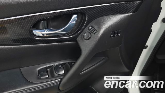 Nissan X-Trail 2.5 4WD 2018 — фото 30
