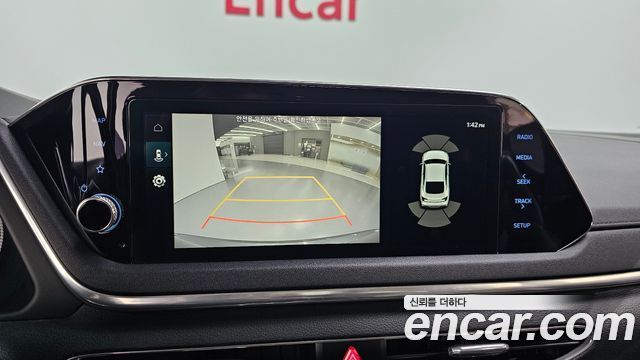Hyundai Sonata (DN8) 2.0 Premium Family 2020 — фото 14