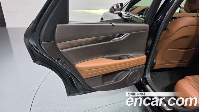 Genesis G80 (RG3) Gasoline 2.5 Turbo AWD 2022 — фото 25