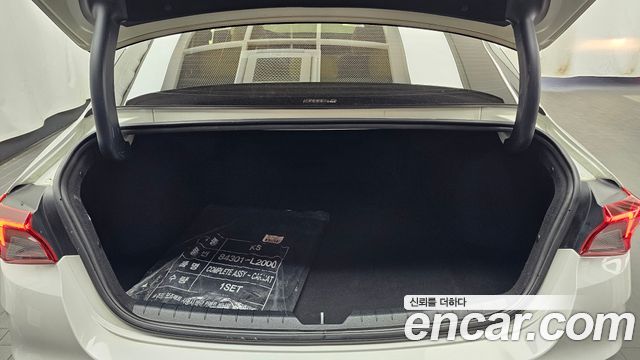 Kia K5 (III) 1.6 Turbo Signature 2020 — фото 17
