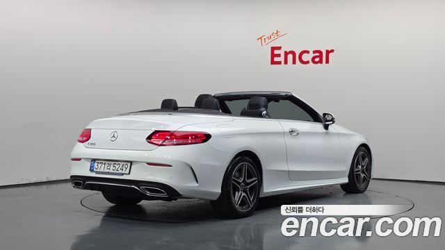 Mercedes-Benz C-Class (W205) C200 Cabriolet 2021 — фото 2