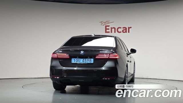 BMW i5 (G60) eDrive 40 2024 — фото 4