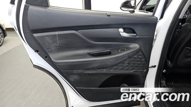 Hyundai Santa Fe Diesel 2.2 2WD Prestige 2021 — фото 25