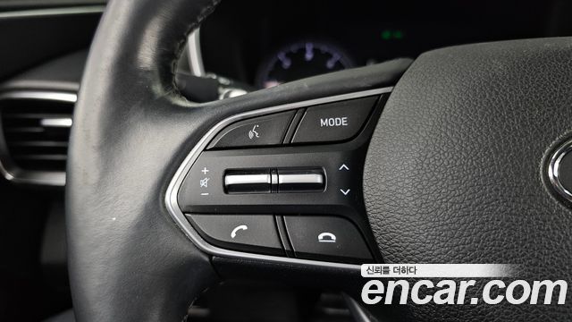 Hyundai Santa Fe Diesel 2.2 2WD Prestige 2021 — фото 32