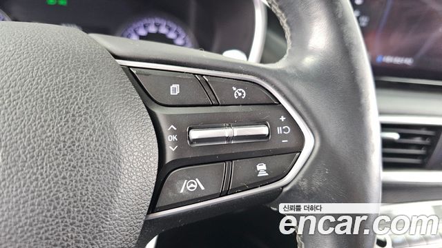 Hyundai Santa Fe Diesel 2.2 2WD Prestige 2021 — фото 33