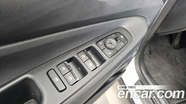 Hyundai Santa Fe Diesel 2.2 2WD Prestige 2021 — фото 35